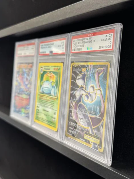 Cardcenter Gradert Kort Utstillingsramme - 12 Graded Cards - Image 4